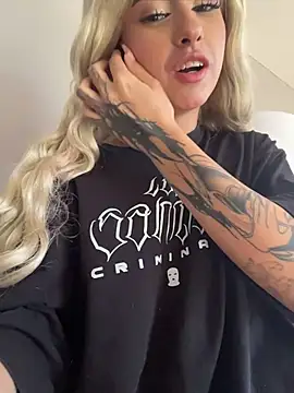RosseMelodyn Live XXX chat
