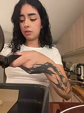 RosseMelody Adlı Modelin Web Kamerası Şovu