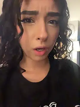 RosseMelody Chat XXX live