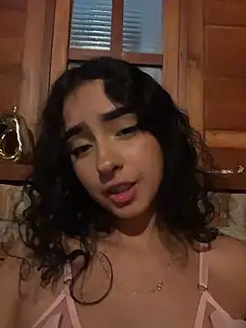 RosseMelody's Live XXX Chat