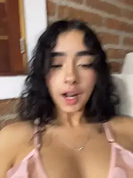 XXX chat uživo modela RosseMelody