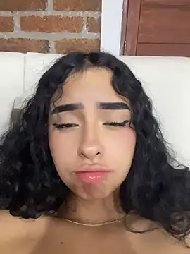 RosseMelody 라이브 XXX 채팅