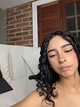 RosseMelody XXX чат на живо