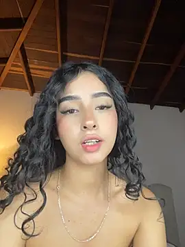 Chat XXX en directo de RosseMelody