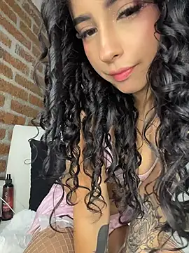 RosseMelody's Live XXX Chat