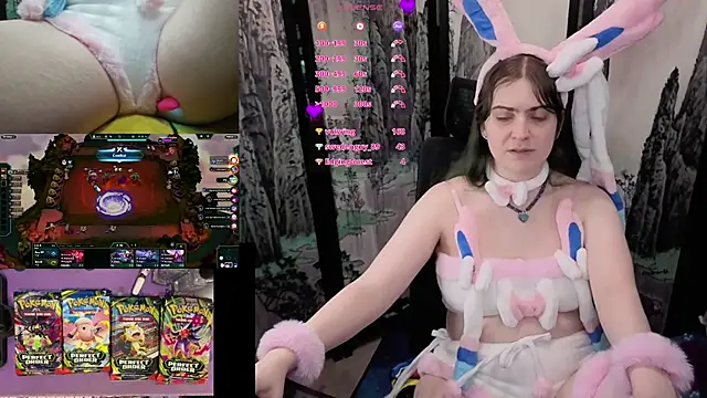 Show modela CritKitten na web-kameri