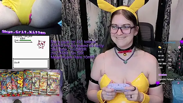 CritKitten Show in webcam