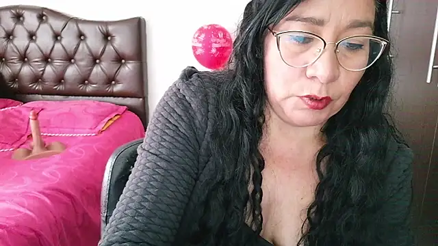 Grace_mature_milf 即時 XXX 聊天