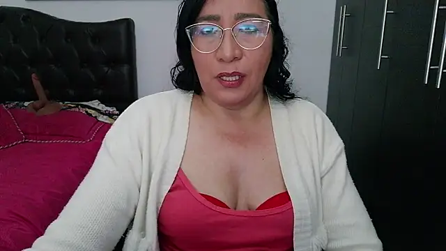 Grace_mature_milfのライブXXXチャット