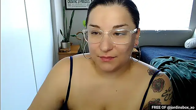 JordinsBox's Webcam Show