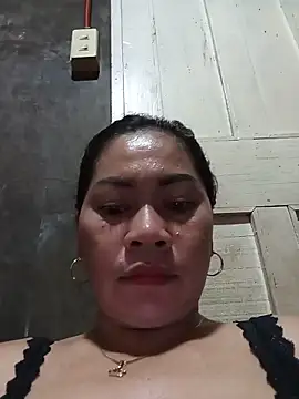 Chatroom XXX en direct de SweetChubbyMommy_02