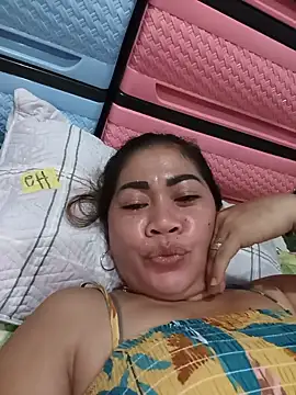 Chat +18 de SweetChubbyMommy_02 ao vivo