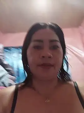Chat XXX ao vivo de SweetChubbyMommy_02