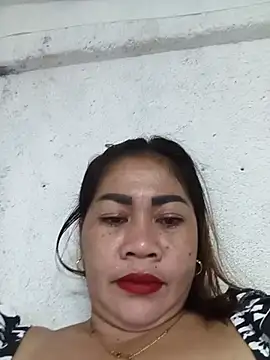 SweetChubbyMommy_02 Webcamshow