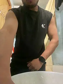 Llovlyboyyyy12のライブXXXチャット