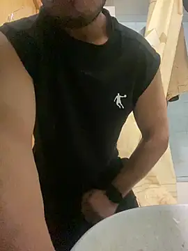 Llovlyboyyyy12 Webcamshow
