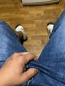 Llovlyboyyyy12 웹캠 쇼