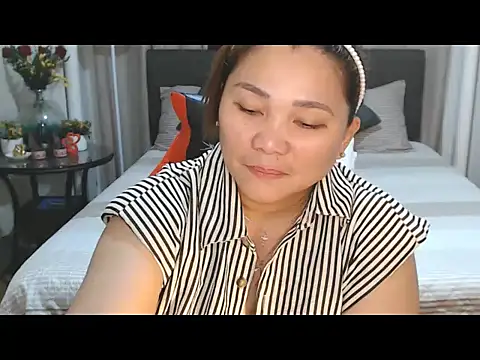 MarielRose143 Pertunjukan Webcam