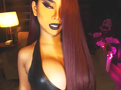 JessicaRabittt: διαδικτυακό σόου στην κάμερα