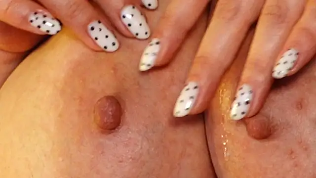 TanyaJade888's Webcam Show
