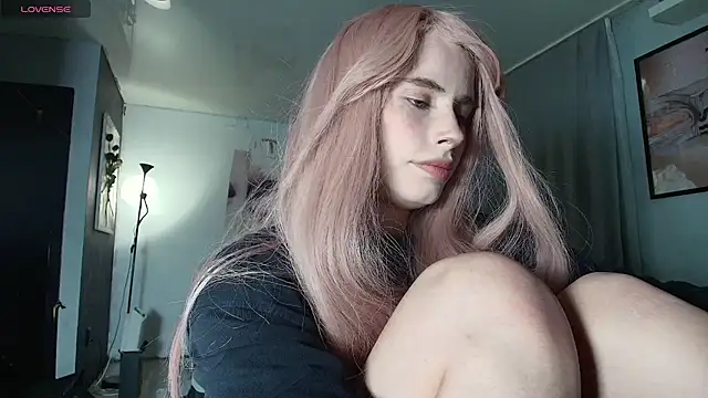 PieraMarch's Live XXX Chat