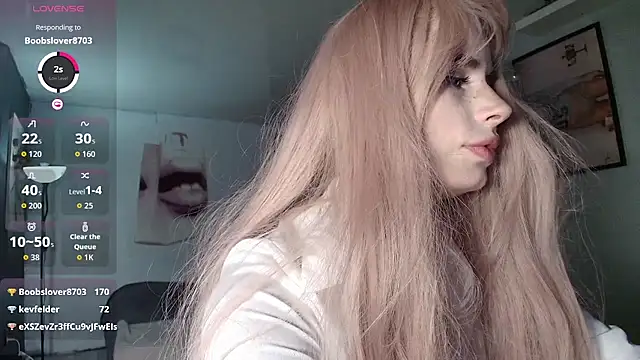 PieraMarch Chat XXX live