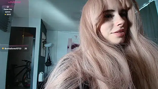 Chat XXX en directo de PieraMarch
