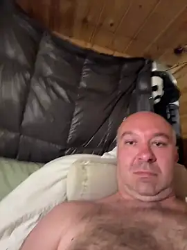 annubis69 Show in webcam