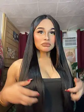 Urasian_Fucker Pertunjukan Webcam
