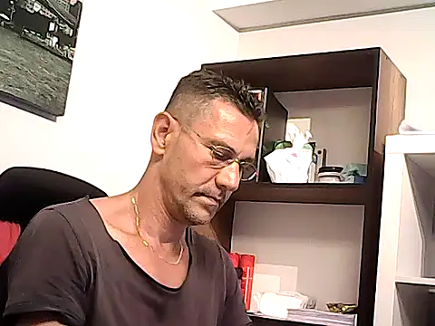 عرض كام mastercharisma35