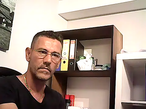 mastercharisma35 Adlı Modelin Web Kamerası Şovu