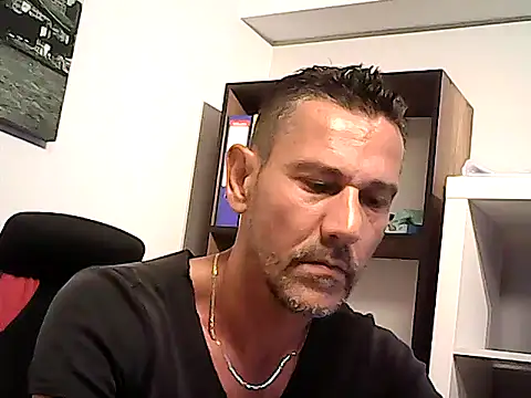 mastercharisma35 Adlı Modelin Web Kamerası Şovu