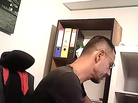 عرض كام mastercharisma35