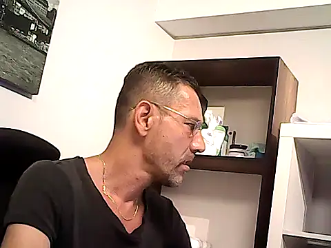 mastercharisma35 Adlı Modelin Web Kamerası Şovu