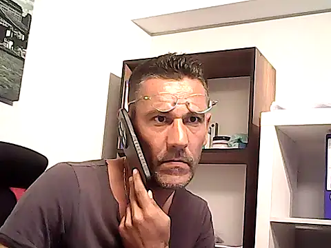 mastercharisma35 Adlı Modelin Web Kamerası Şovu