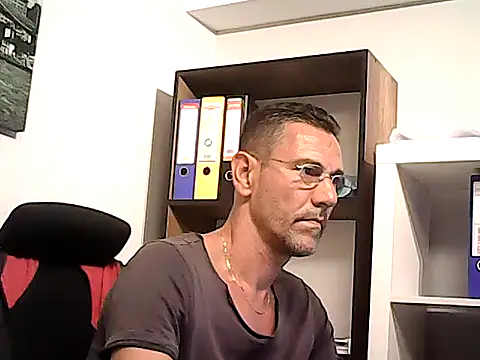 mastercharisma35 Adlı Modelin Web Kamerası Şovu