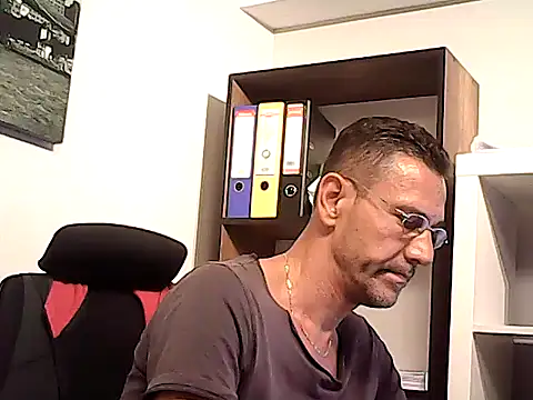 عرض كام mastercharisma35