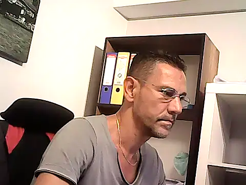 عرض كام mastercharisma35