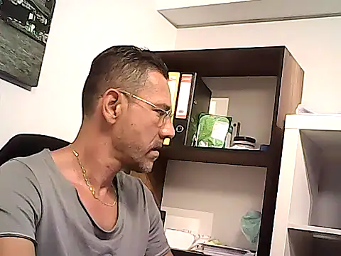 عرض كام mastercharisma35