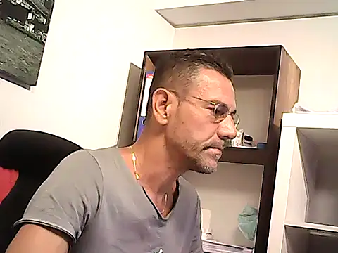 عرض كام mastercharisma35