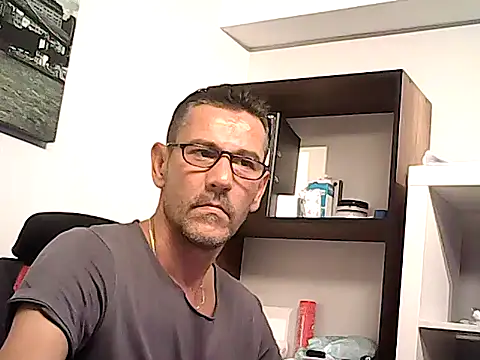 mastercharisma35 Adlı Modelin Web Kamerası Şovu