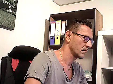عرض كام mastercharisma35