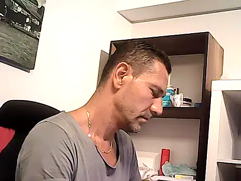 mastercharisma35 Adlı Modelin Web Kamerası Şovu