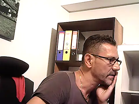 عرض كام mastercharisma35
