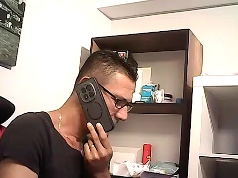 mastercharisma35 Adlı Modelin Web Kamerası Şovu