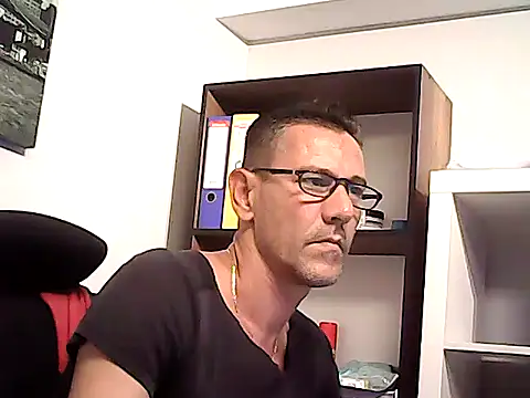 mastercharisma35 Adlı Modelin Web Kamerası Şovu