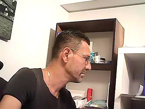 mastercharisma35 Adlı Modelin Web Kamerası Şovu