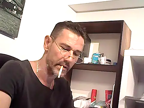 mastercharisma35 Adlı Modelin Web Kamerası Şovu