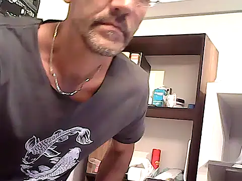 mastercharisma35 Adlı Modelin Web Kamerası Şovu