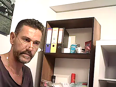 mastercharisma35 Adlı Modelin Web Kamerası Şovu
